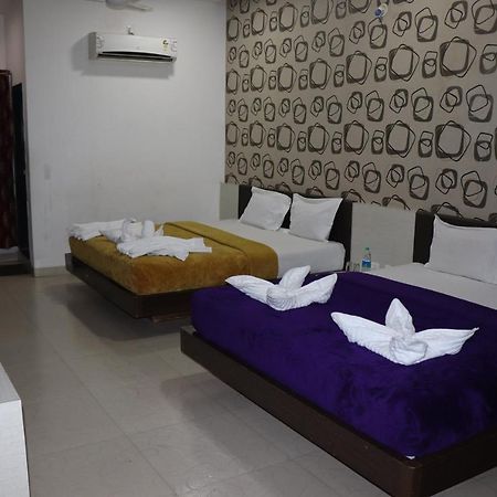 Kanha Vatika And Resort Ujjain Exterior foto