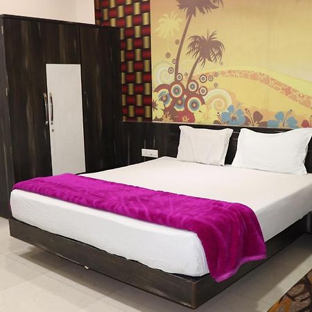 Kanha Vatika And Resort Ujjain Exterior foto